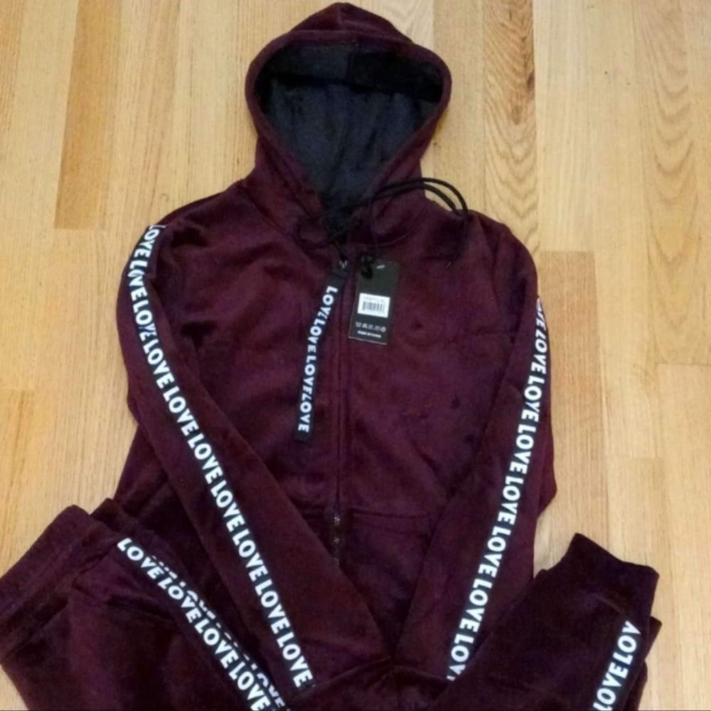 Winter Sherpa Fleece Lined Sweatsuit size S/M - Picture 1 of 5